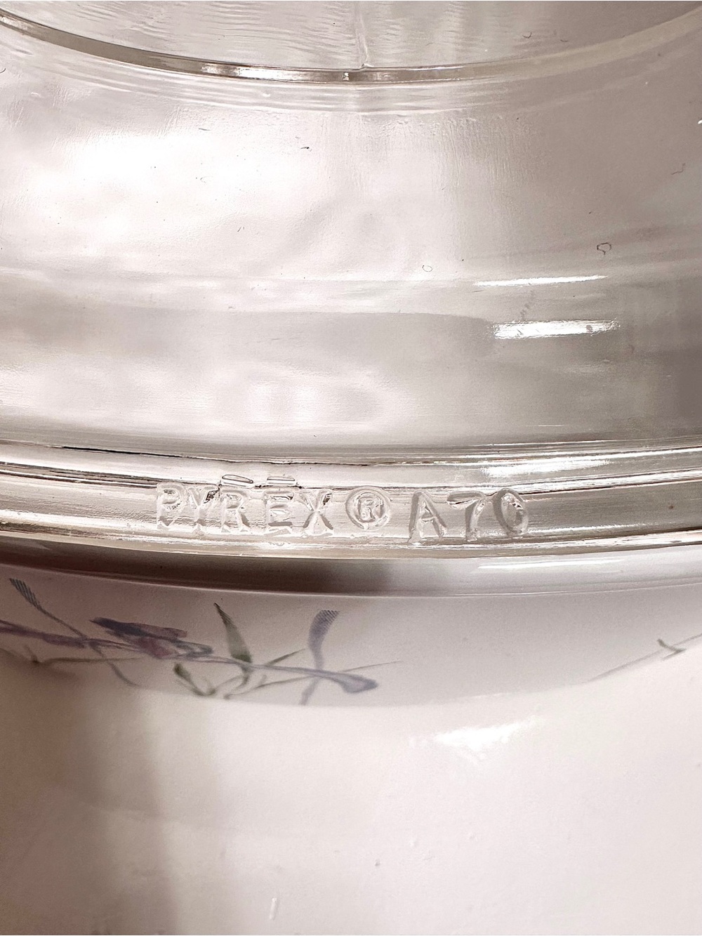 Vintage Corningware Shadow Iris 7-Piece Casserole Set, 2L • 1.5L • 1L - Picture 7 of 15
